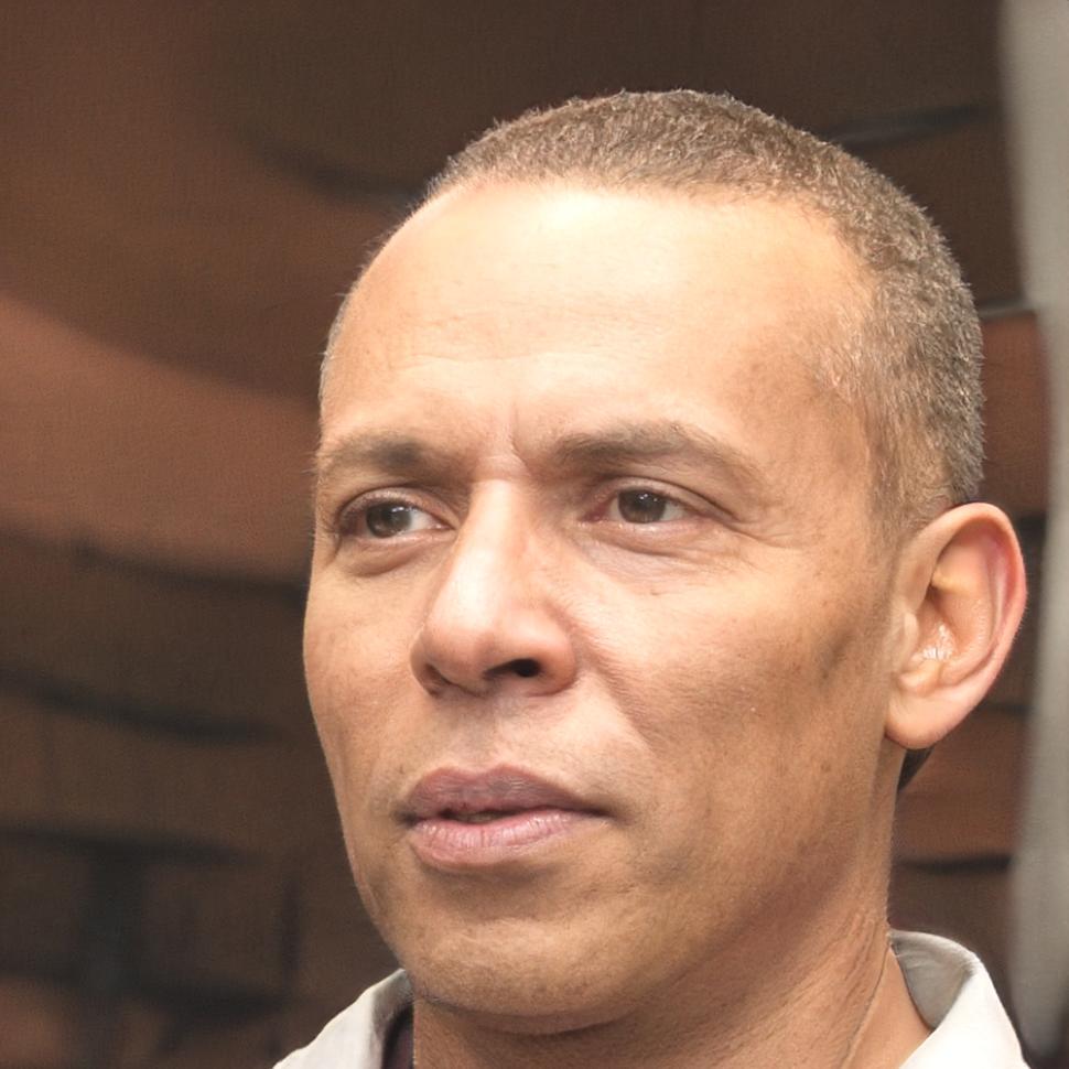 Portrait de Raphaël Dumontet, Directeur Analyse Financière